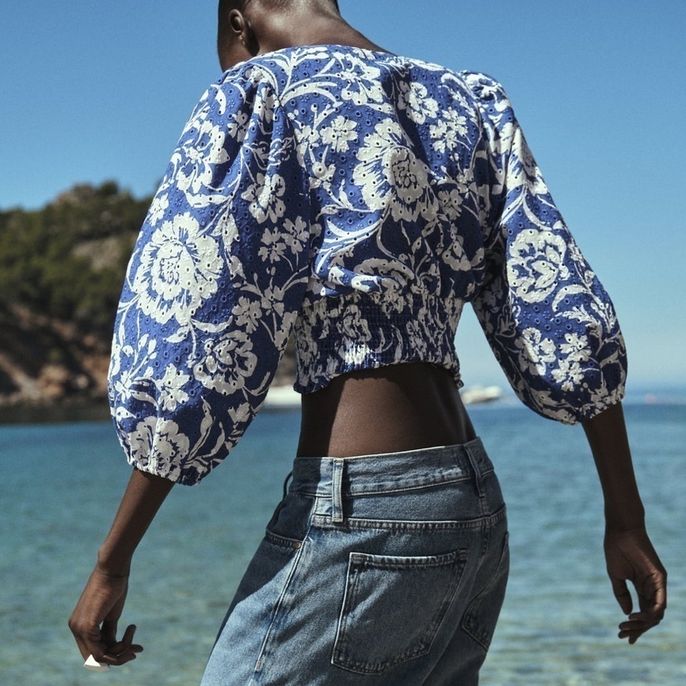 New ZARA Floral Printed Embroidered Eyelet Top